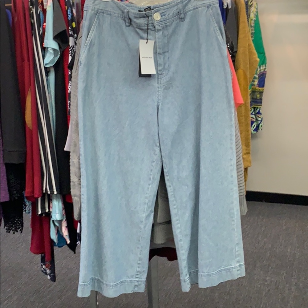 🌸Who What Wear Capri Wide Leg Jeans